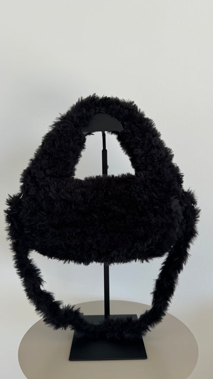 FLUFFY BAG