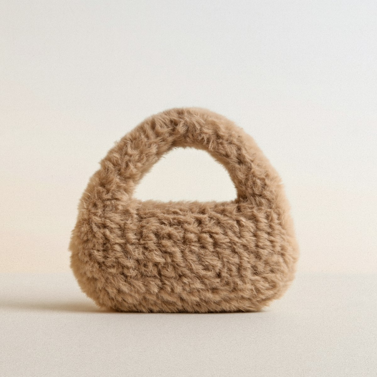 FLUFFY BAG